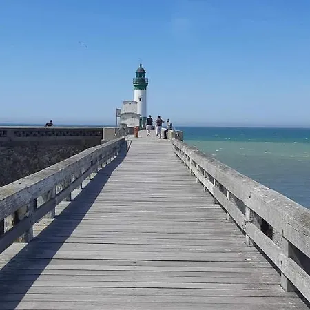 La Parenthese - Maison Treportaise Avec Cour Fermee Holiday home