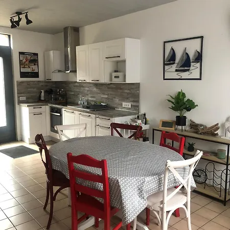 La Parenthese - Maison Treportaise Avec Cour Fermee * Le Treport